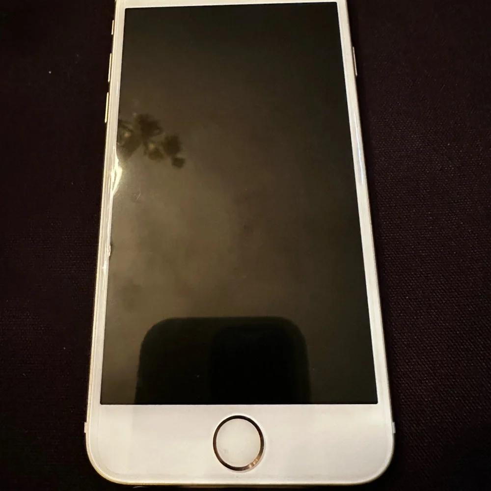 iPhone 6, Never Used With Box